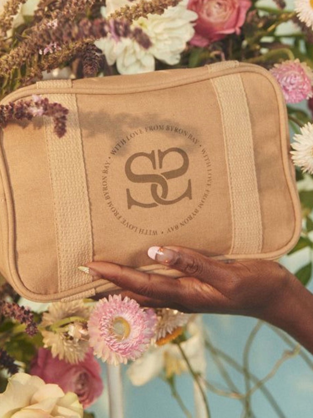 Spell & The Gypsy Collective Cosmetics Bag NWT MSRP $50
